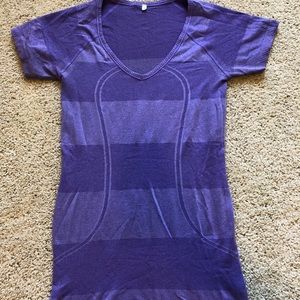 Lululemon purple Swiftly tech short sleeve V neck